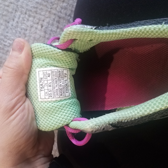 Asics - Picture 5 of 7